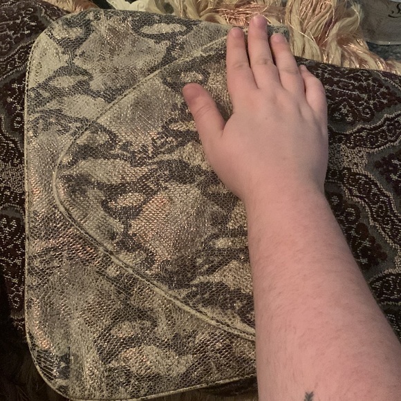 Bryna Nicole large snakeskin print leather clutch - Picture 4 of 4